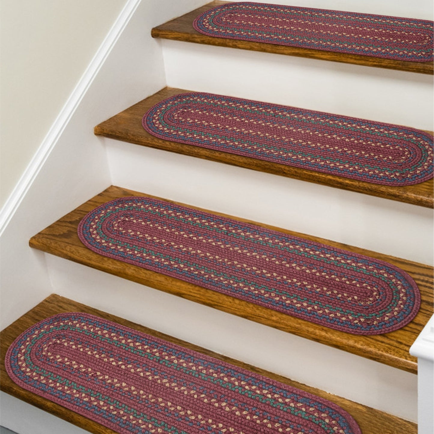 Jamestown Burgundy Jute Braided Accessories