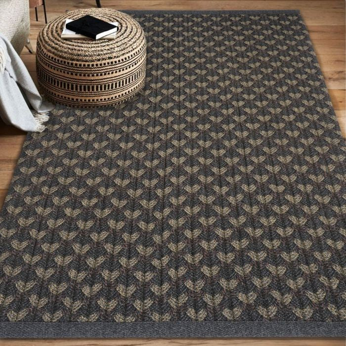 Homespice Black Galaxy Luxuria Braided Rugs