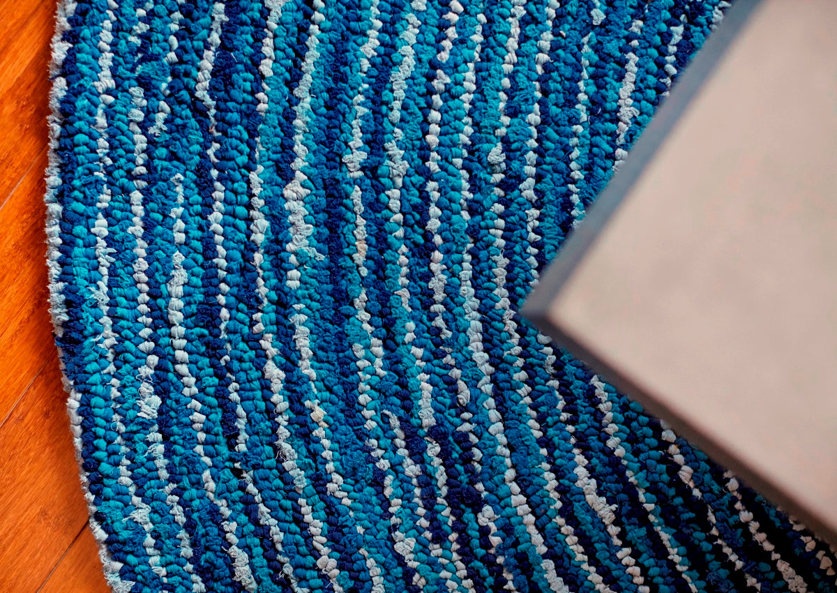 Ripple Blue Skies Round Cotton Braided Rug