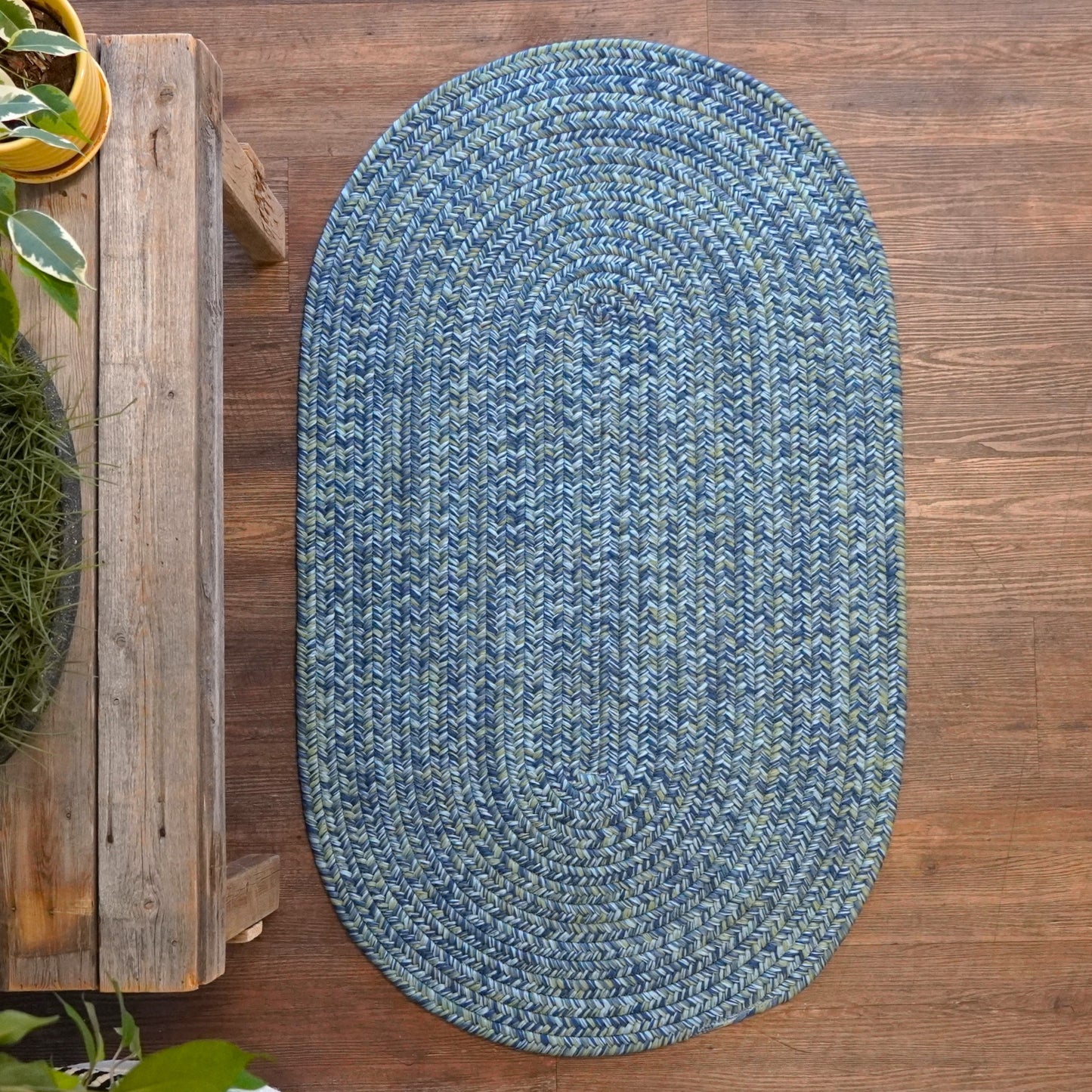 Coastal Home Braid Seaside Blue Oval Braided Modern Farmhouse Rug