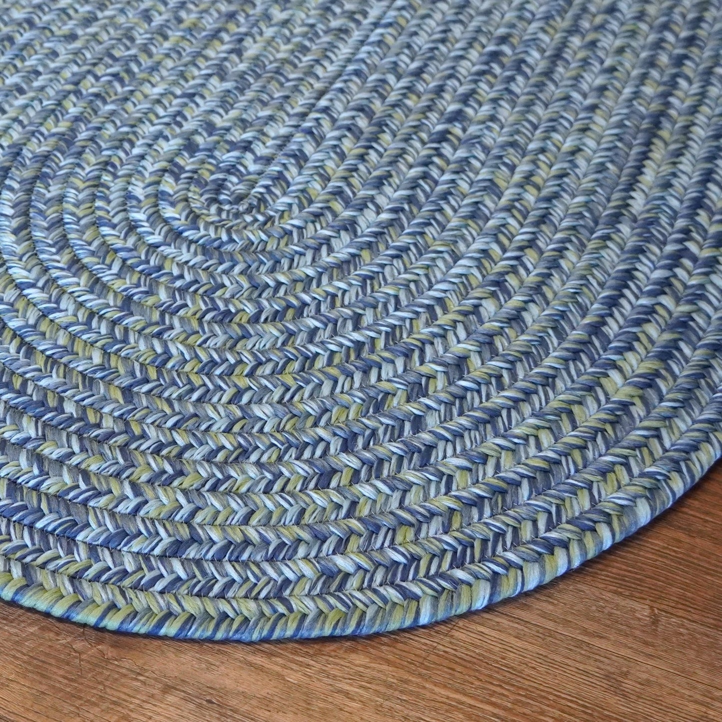 Coastal Home Braid Seaside Blue Oval Braided Modern Farmhouse Rug